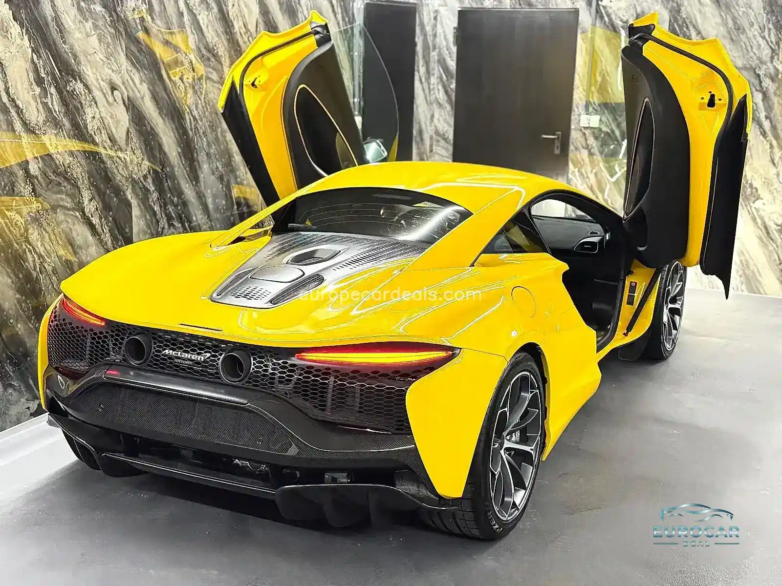 McLaren Artura