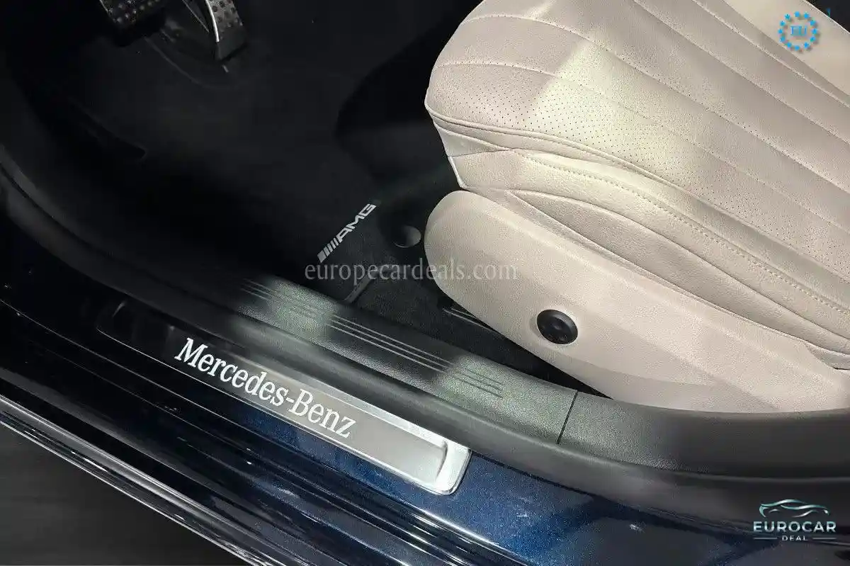 Mercedes-Benz E 300