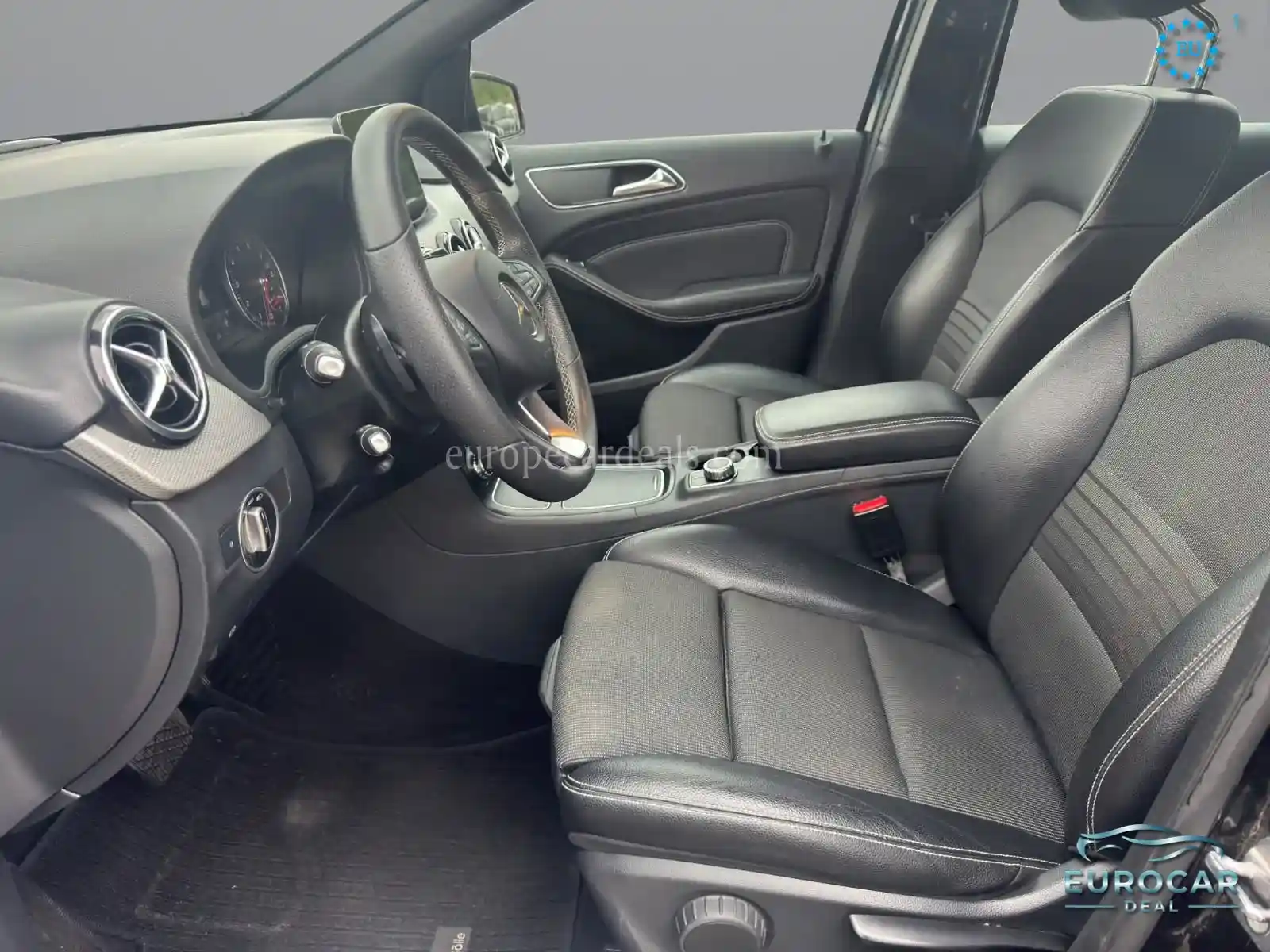 Mercedes-Benz B 200