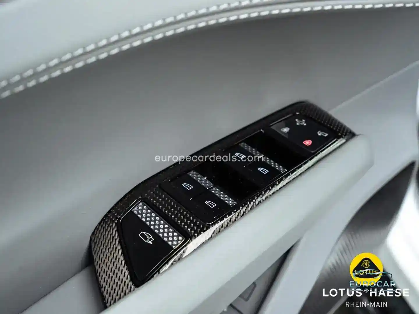 Lotus Emeya