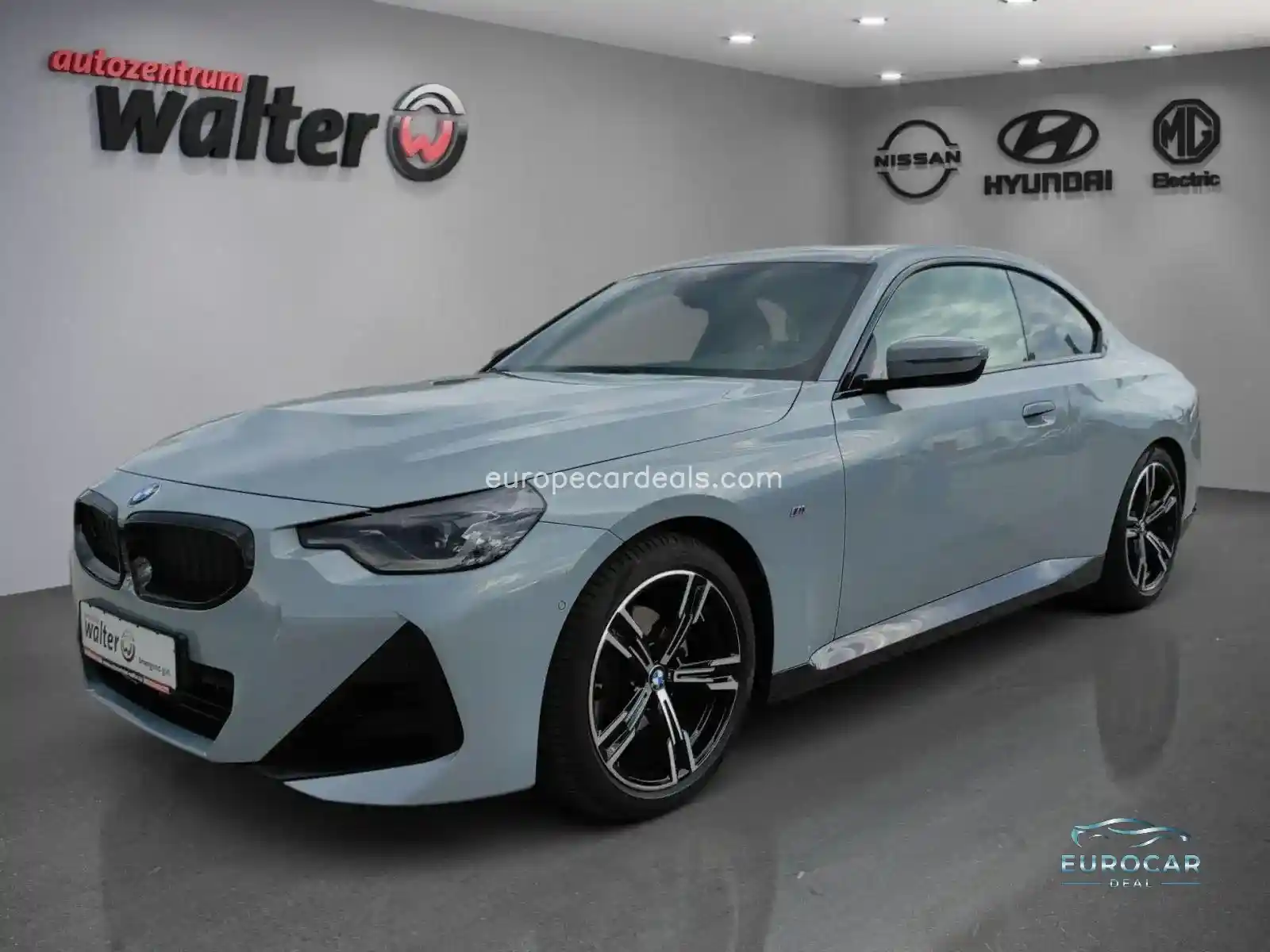 BMW 220