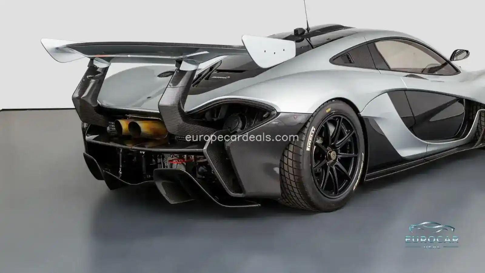 McLaren P1