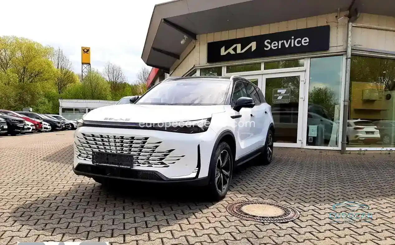 BAIC Beijing X75