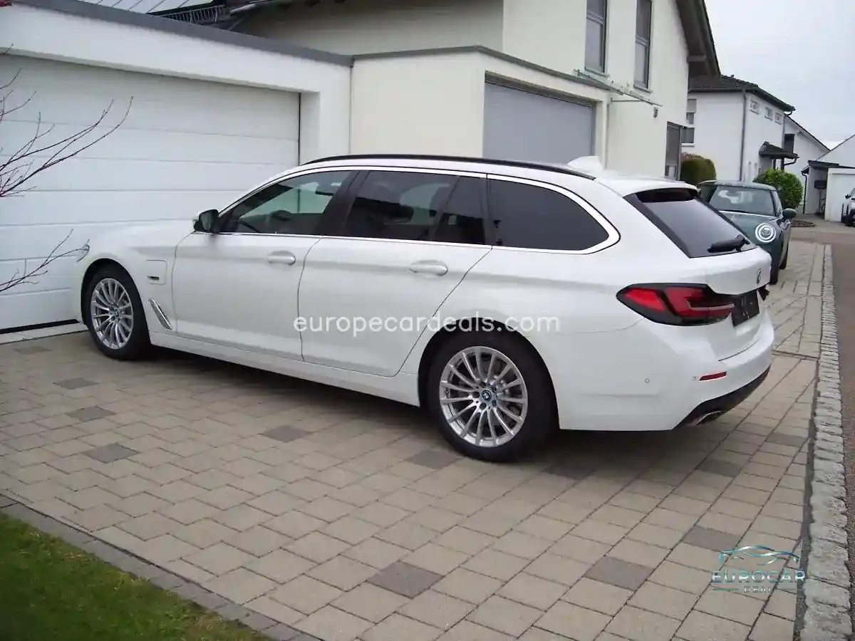 BMW 530