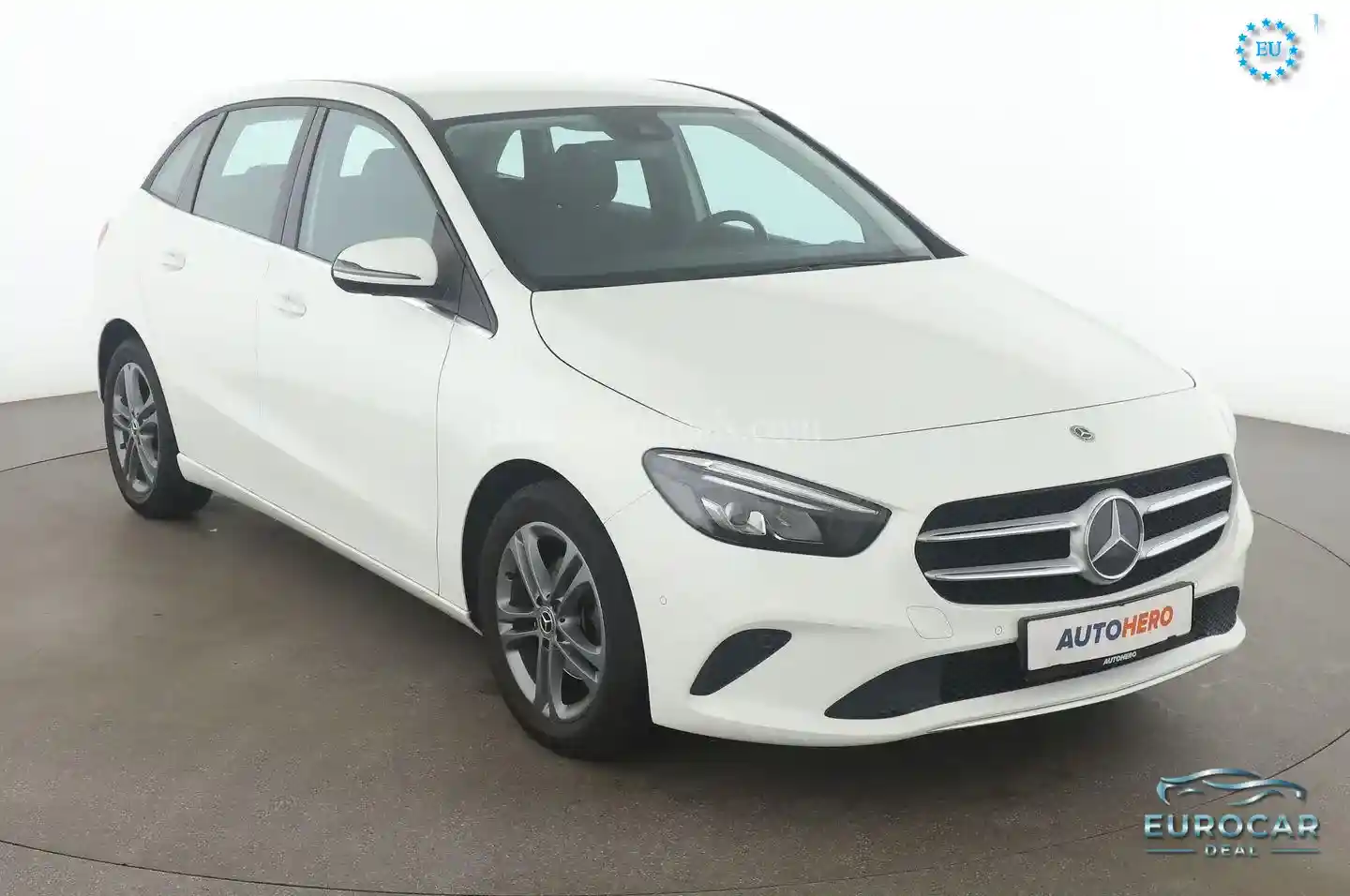 Mercedes-Benz B 180
