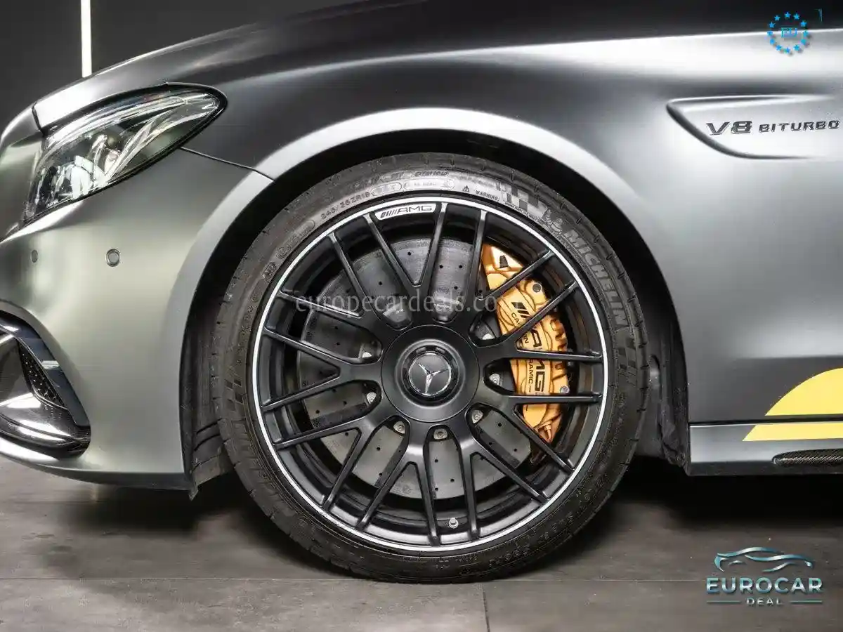 Mercedes-Benz C 63 AMG