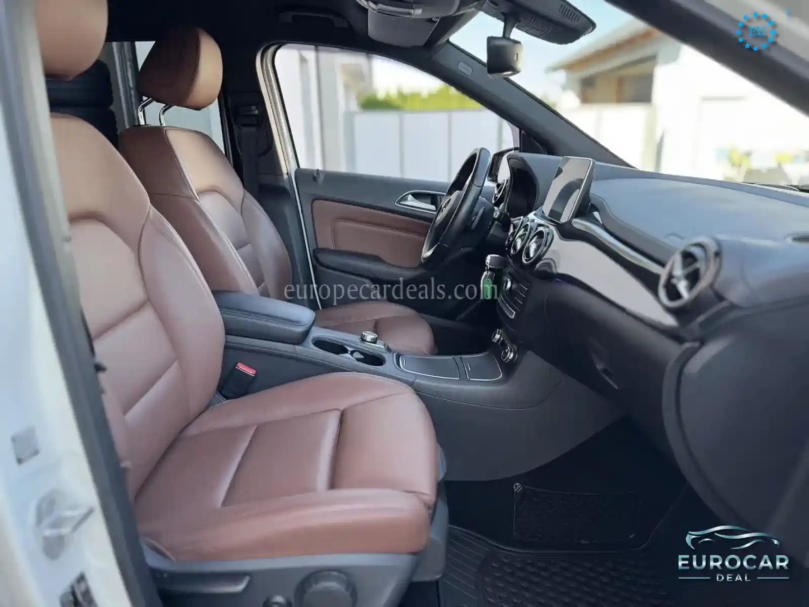 Mercedes-Benz B 220