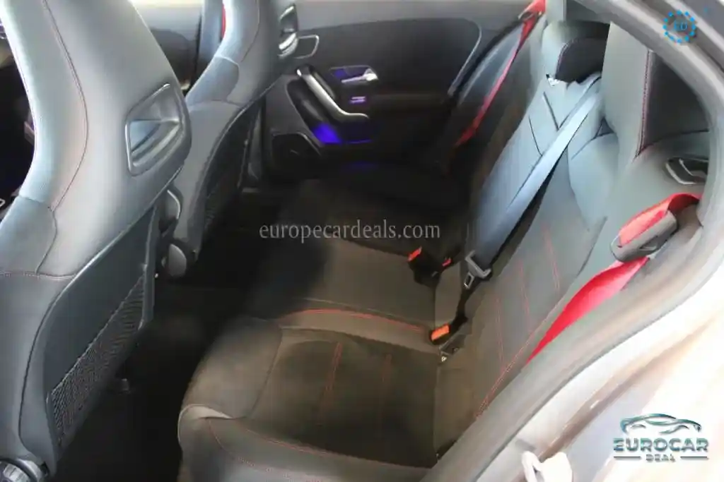 Mercedes-Benz A 35 AMG