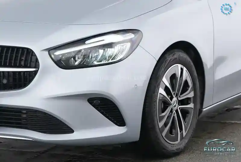 Mercedes-Benz B 250