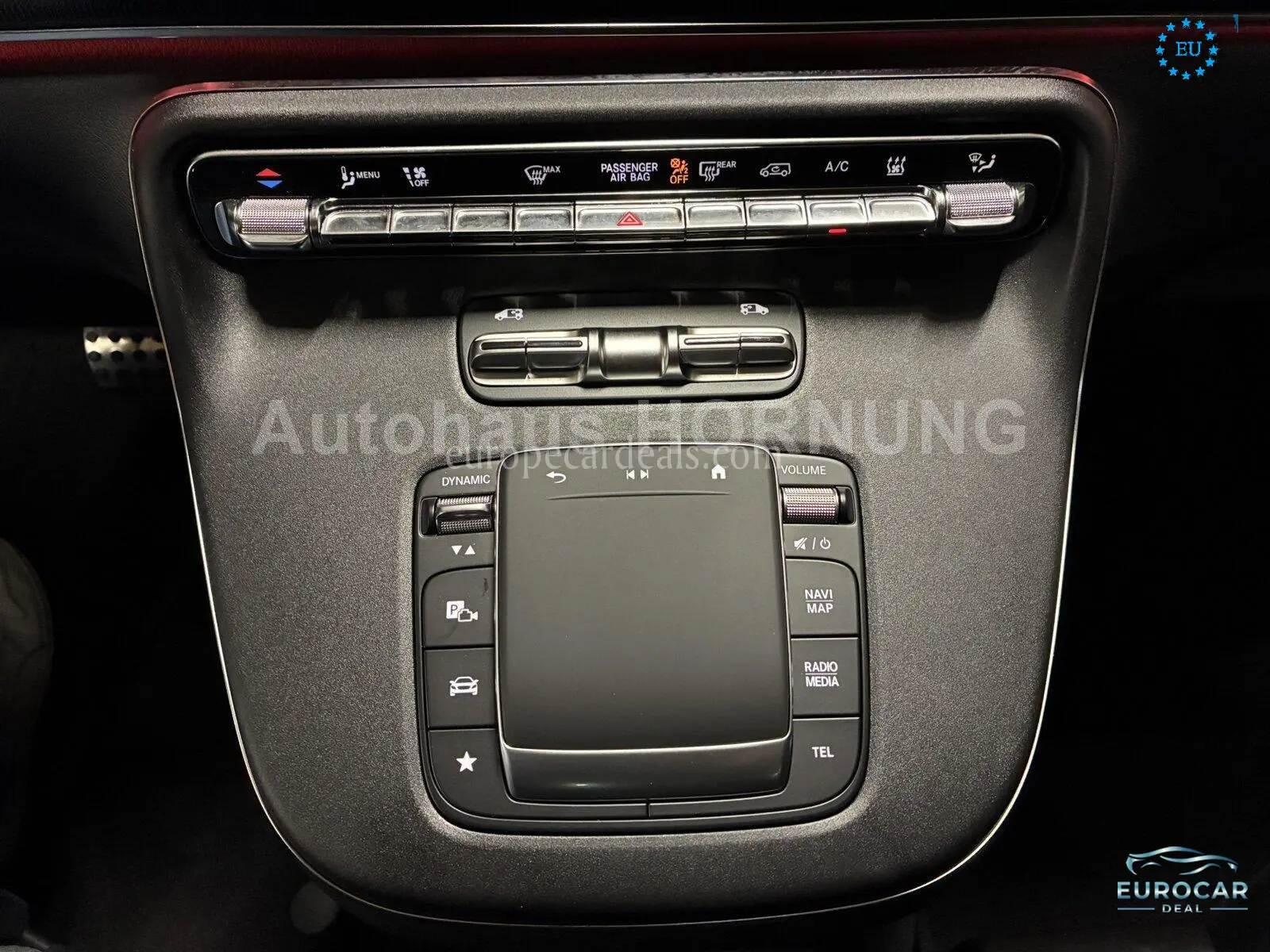 Mercedes-Benz V 220