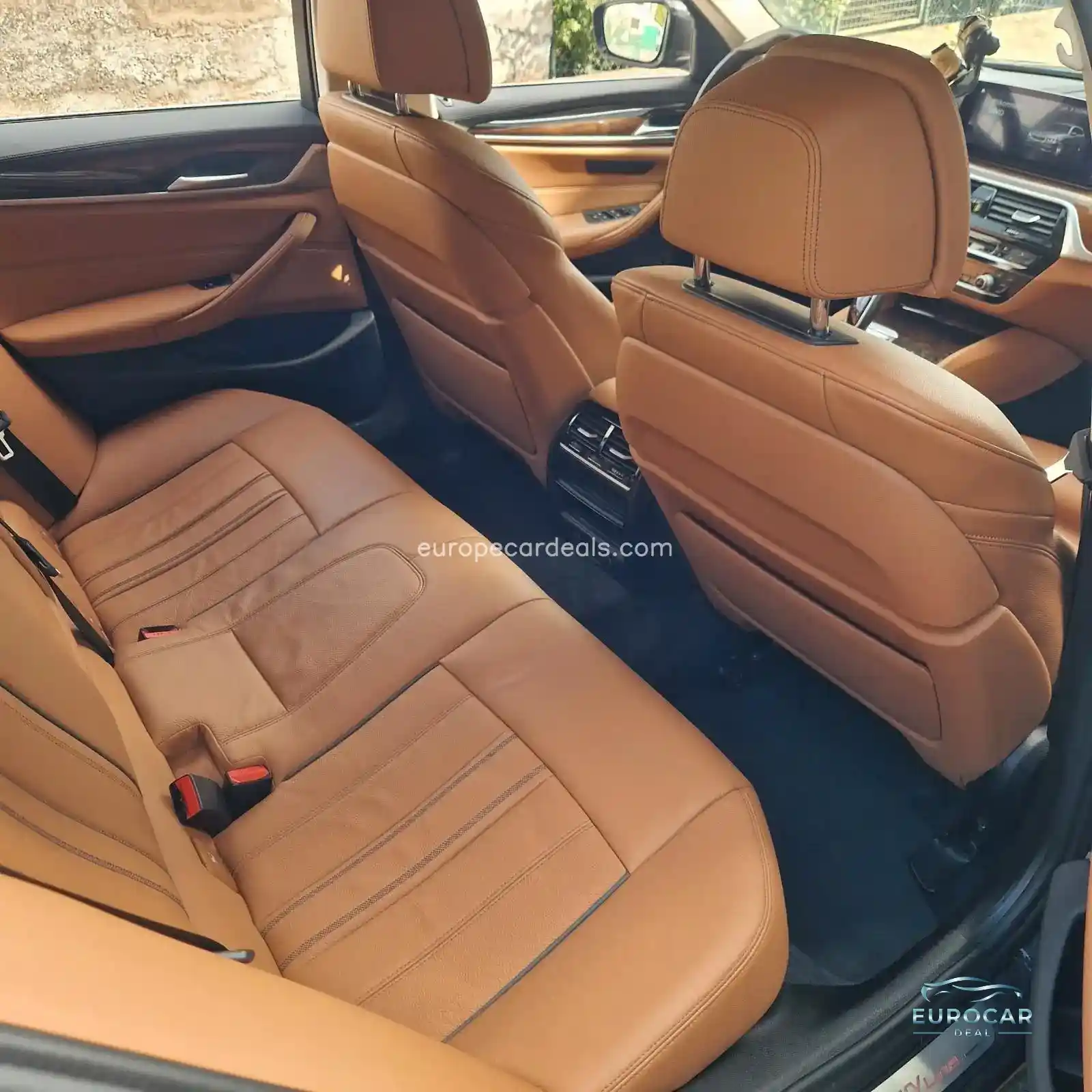 BMW 525