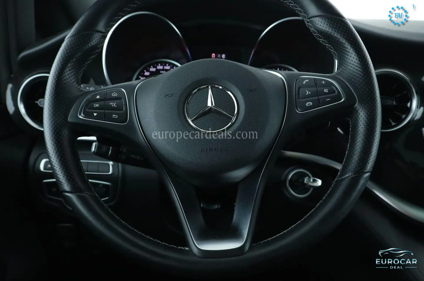 Mercedes-Benz V 220