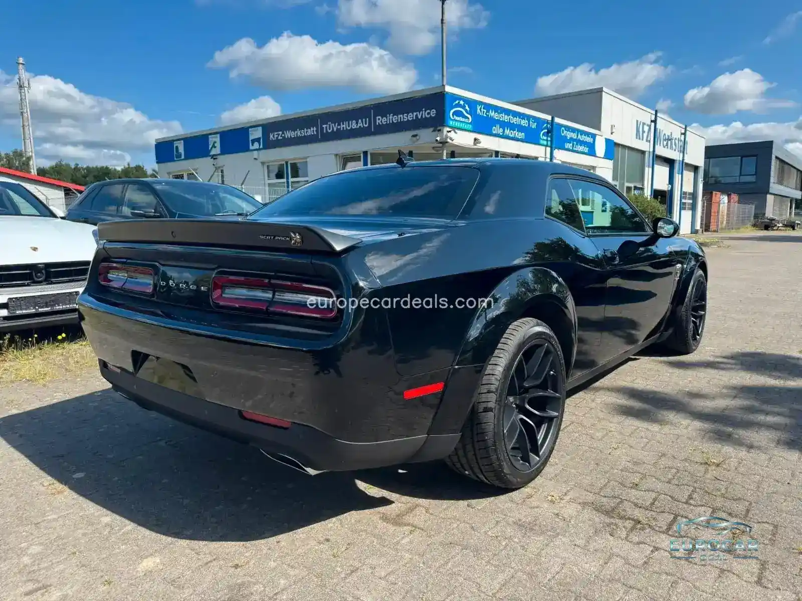 Dodge Challenger