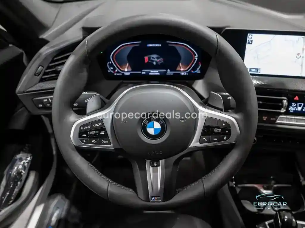 BMW M235
