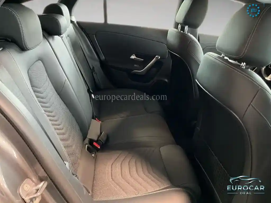 Mercedes-Benz CLA 180 Shooting Brake