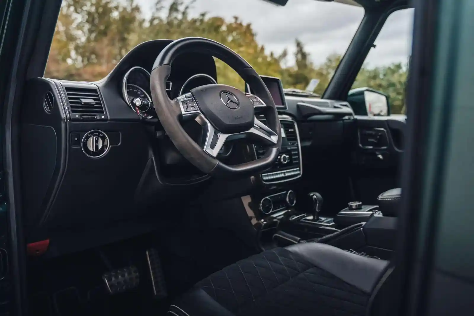 Mercedes-Benz G 500