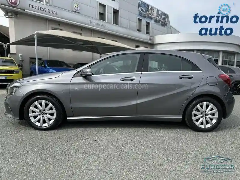 Mercedes-Benz A 180