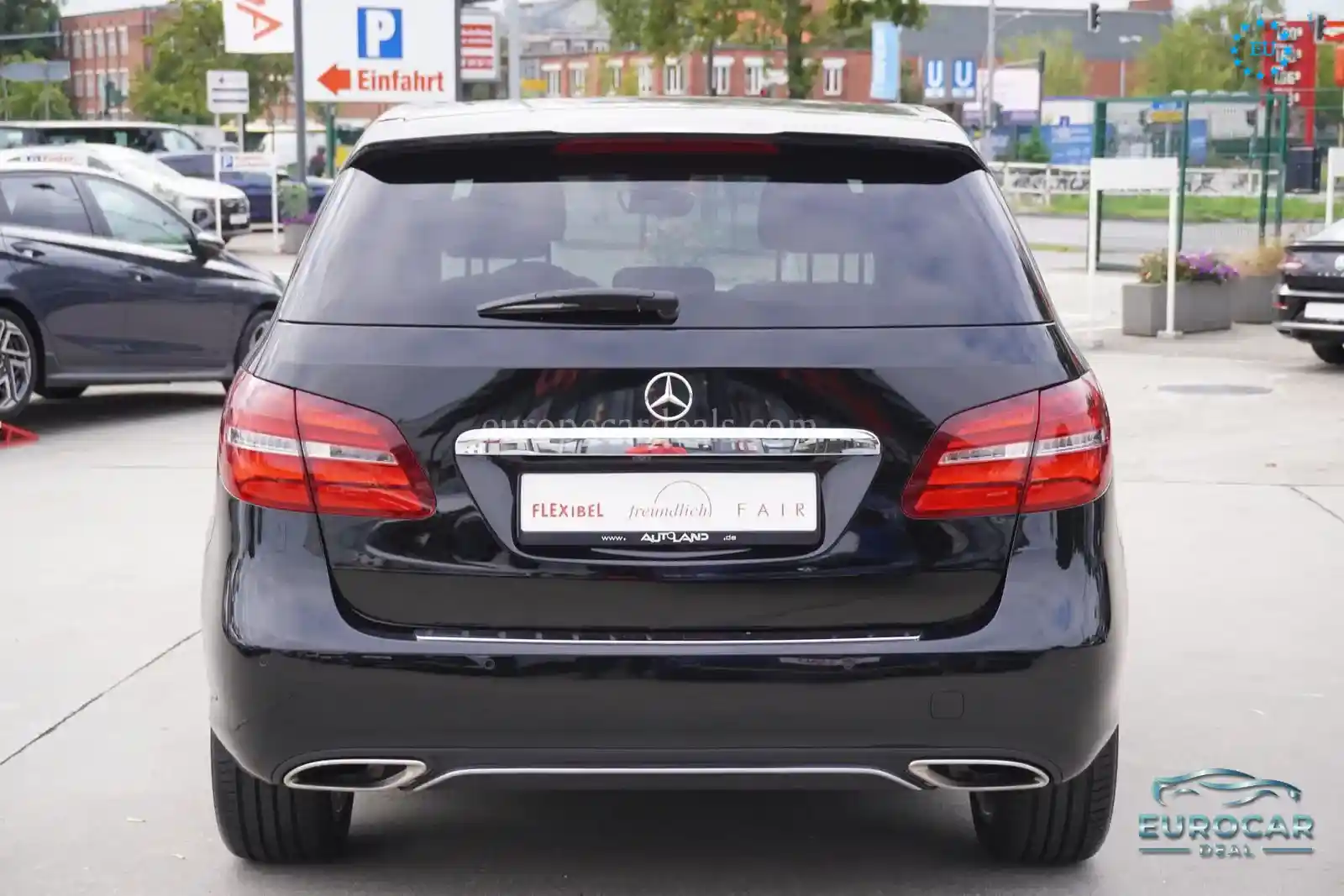Mercedes-Benz B 180
