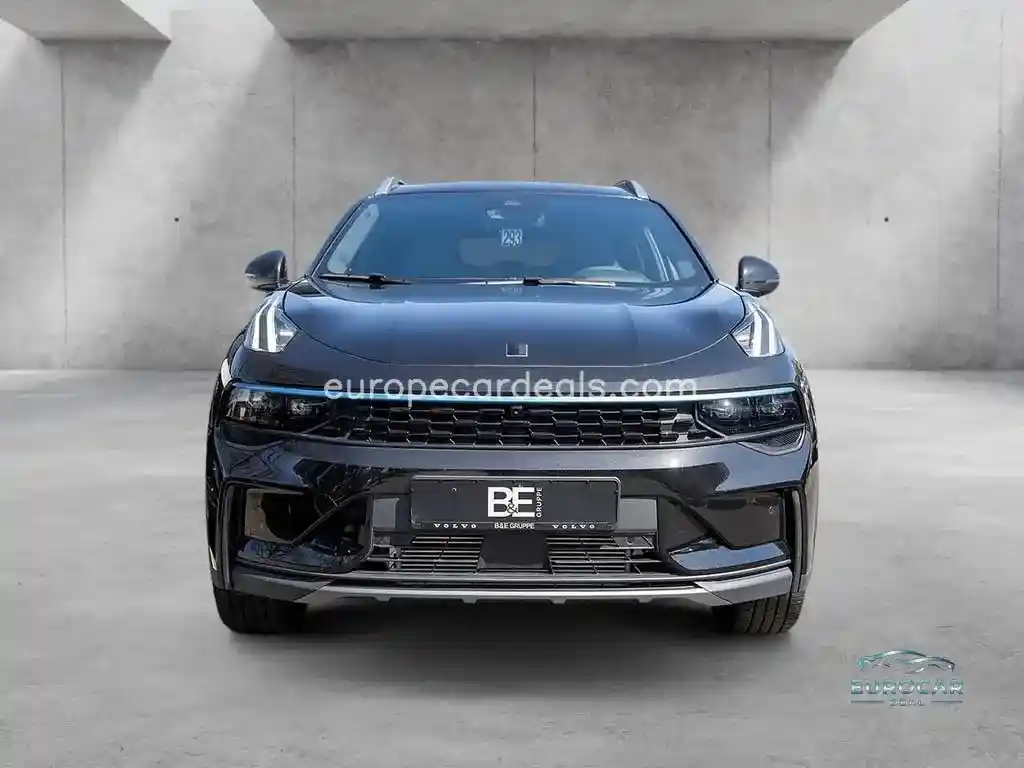 Lynk&Co 01