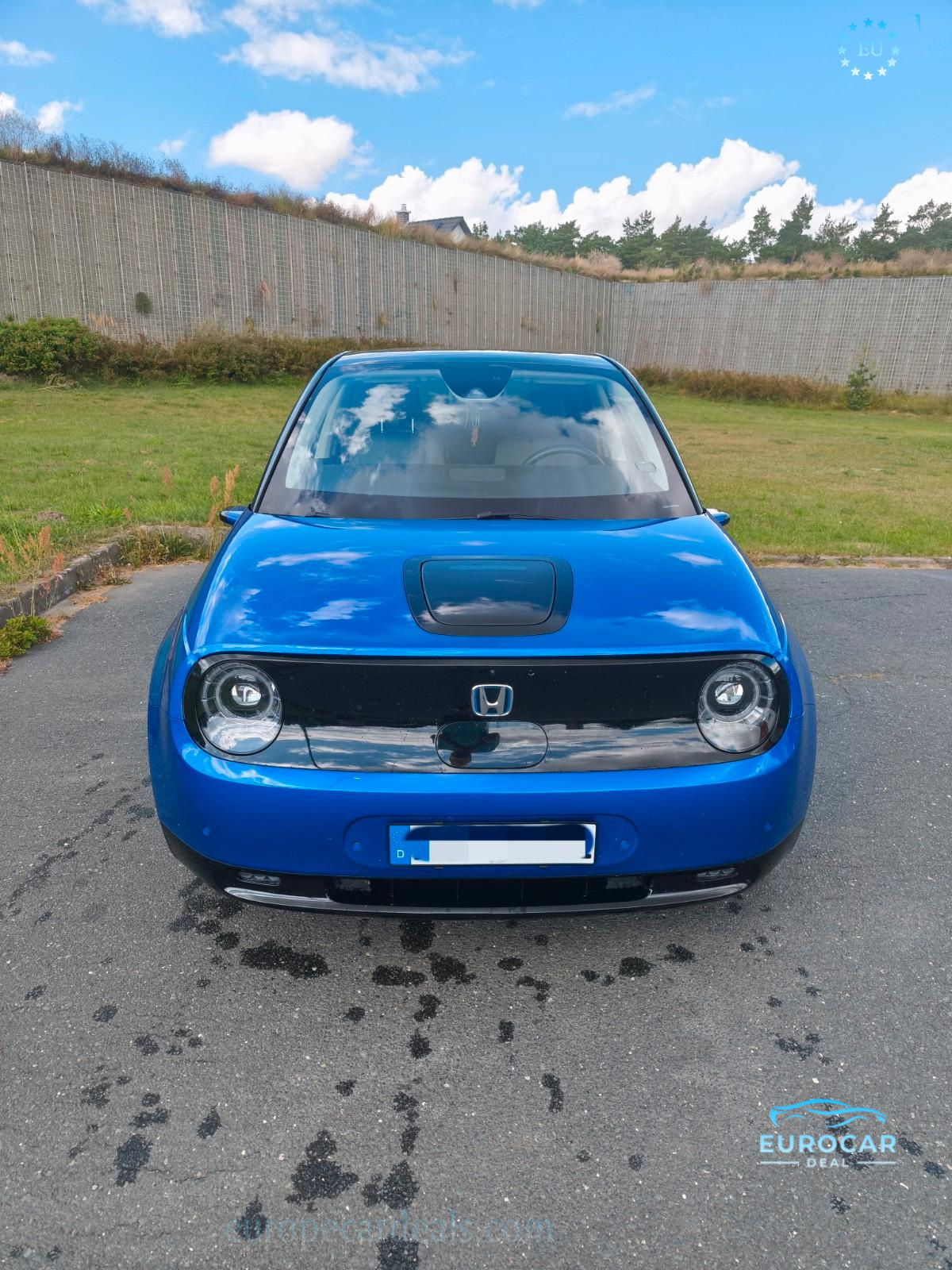 Honda e