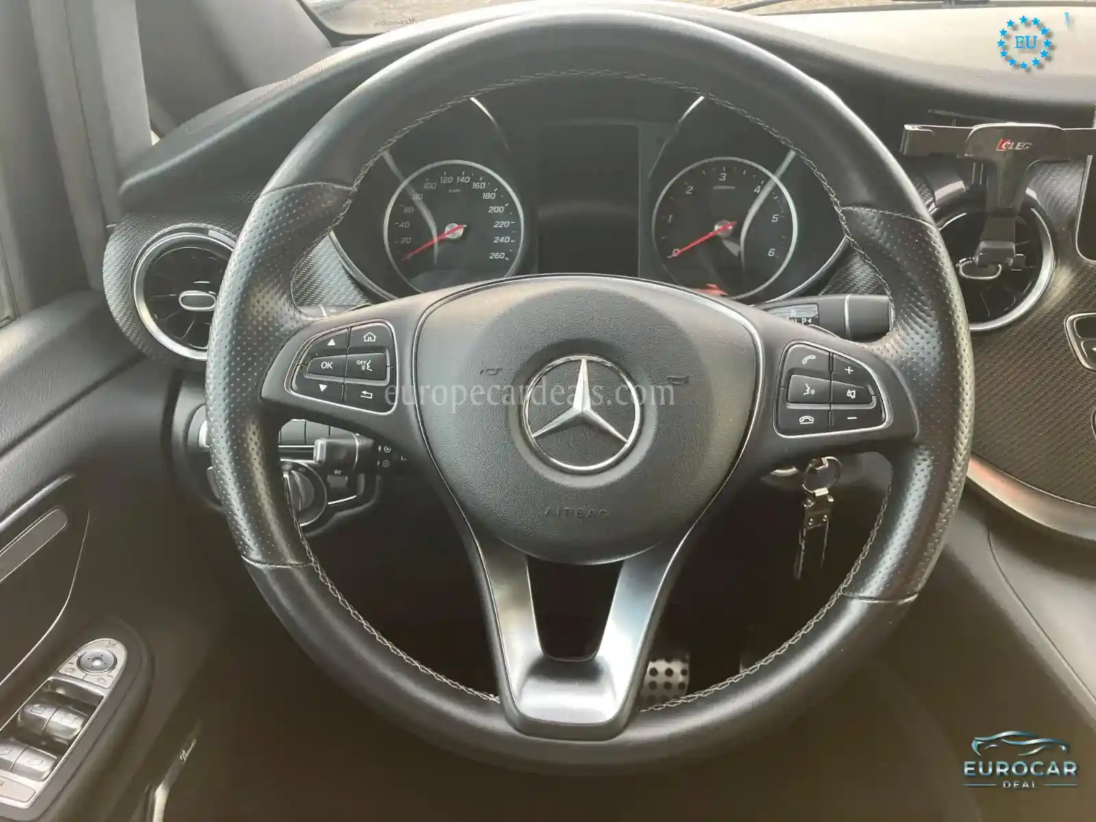 Mercedes-Benz V 250