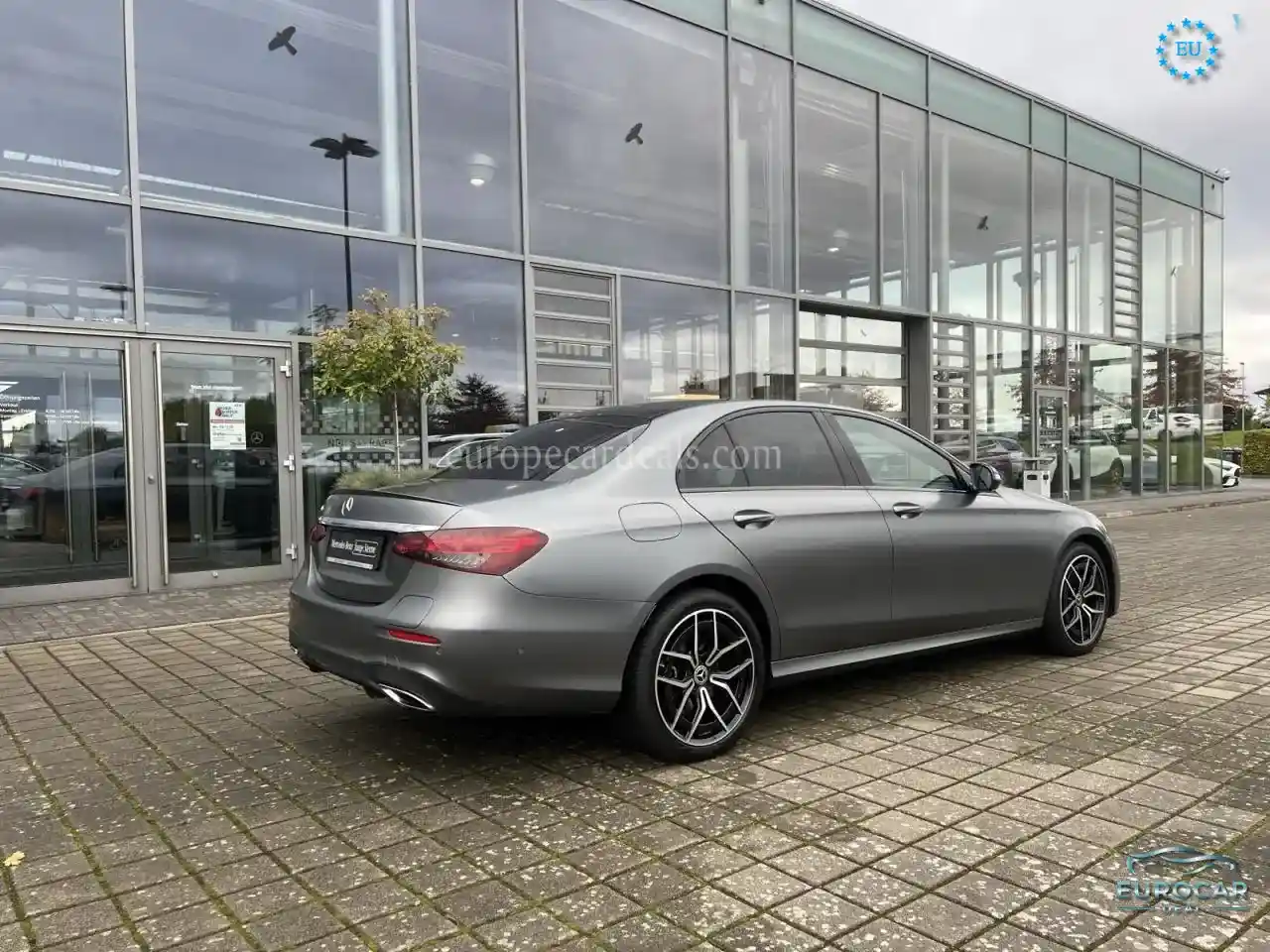 Mercedes-Benz E 300