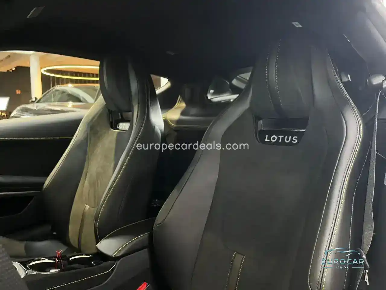 Lotus Emira