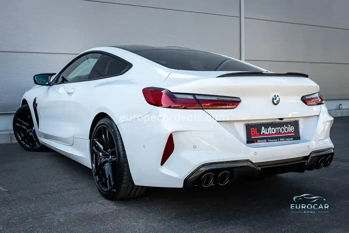 BMW M8