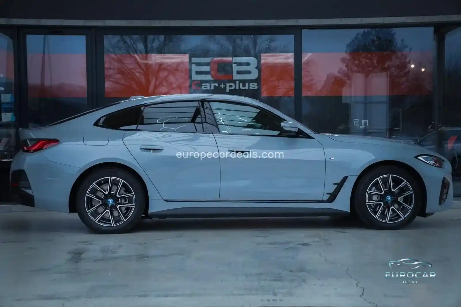 BMW i4
