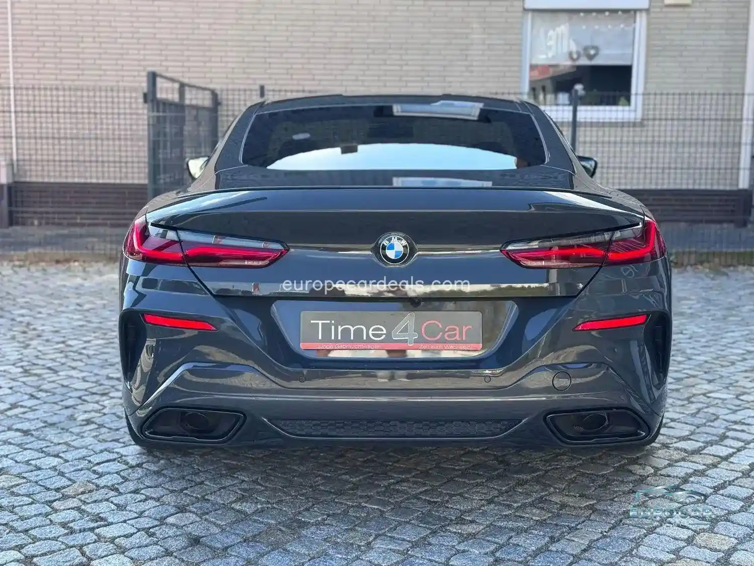 BMW 840