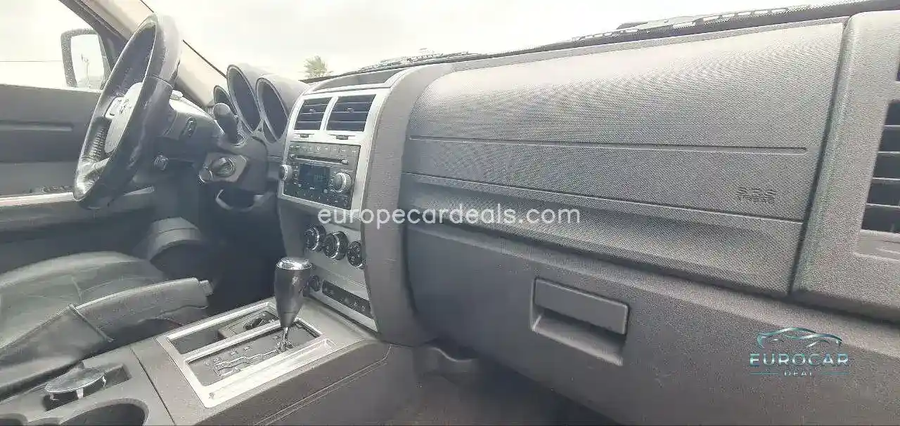 Dodge Nitro