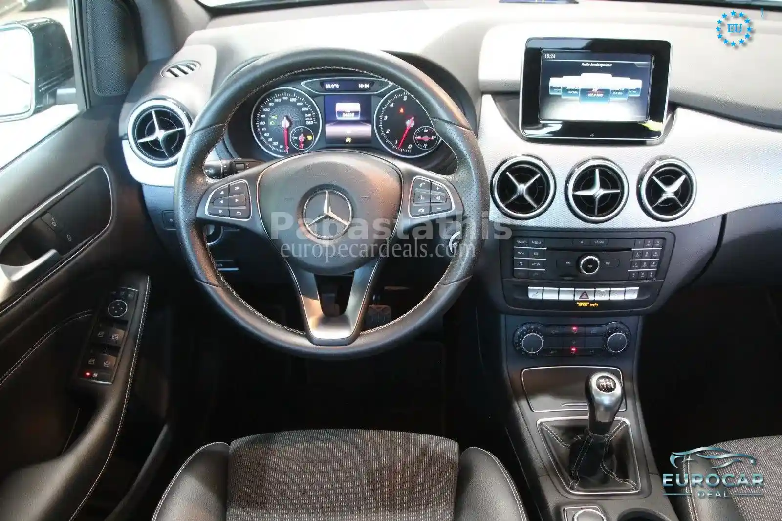 Mercedes-Benz B 180