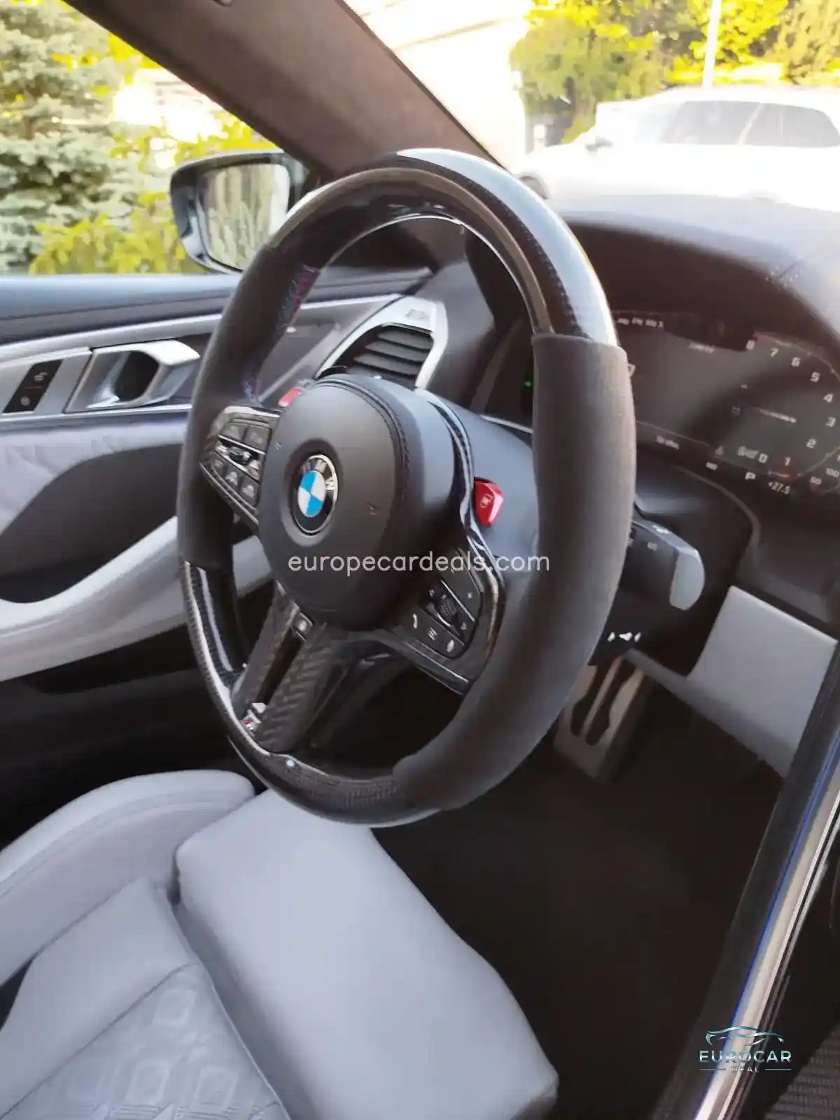 BMW M8