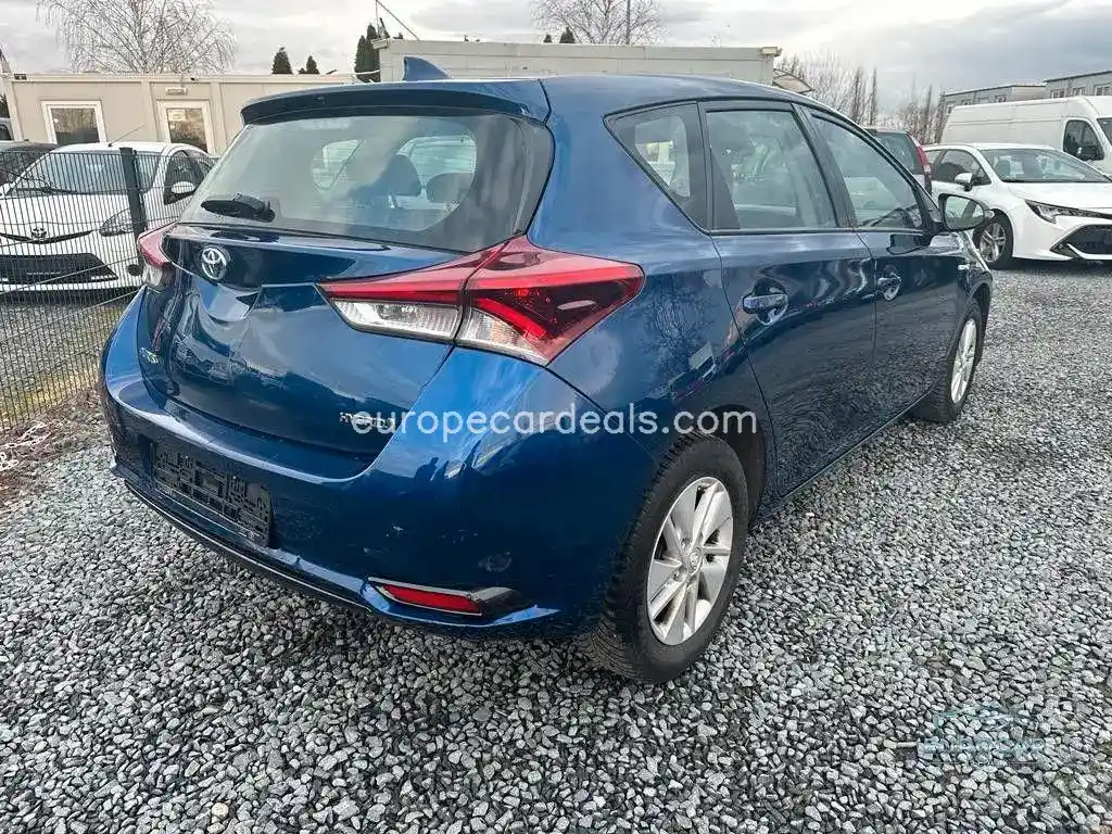 Toyota Auris
