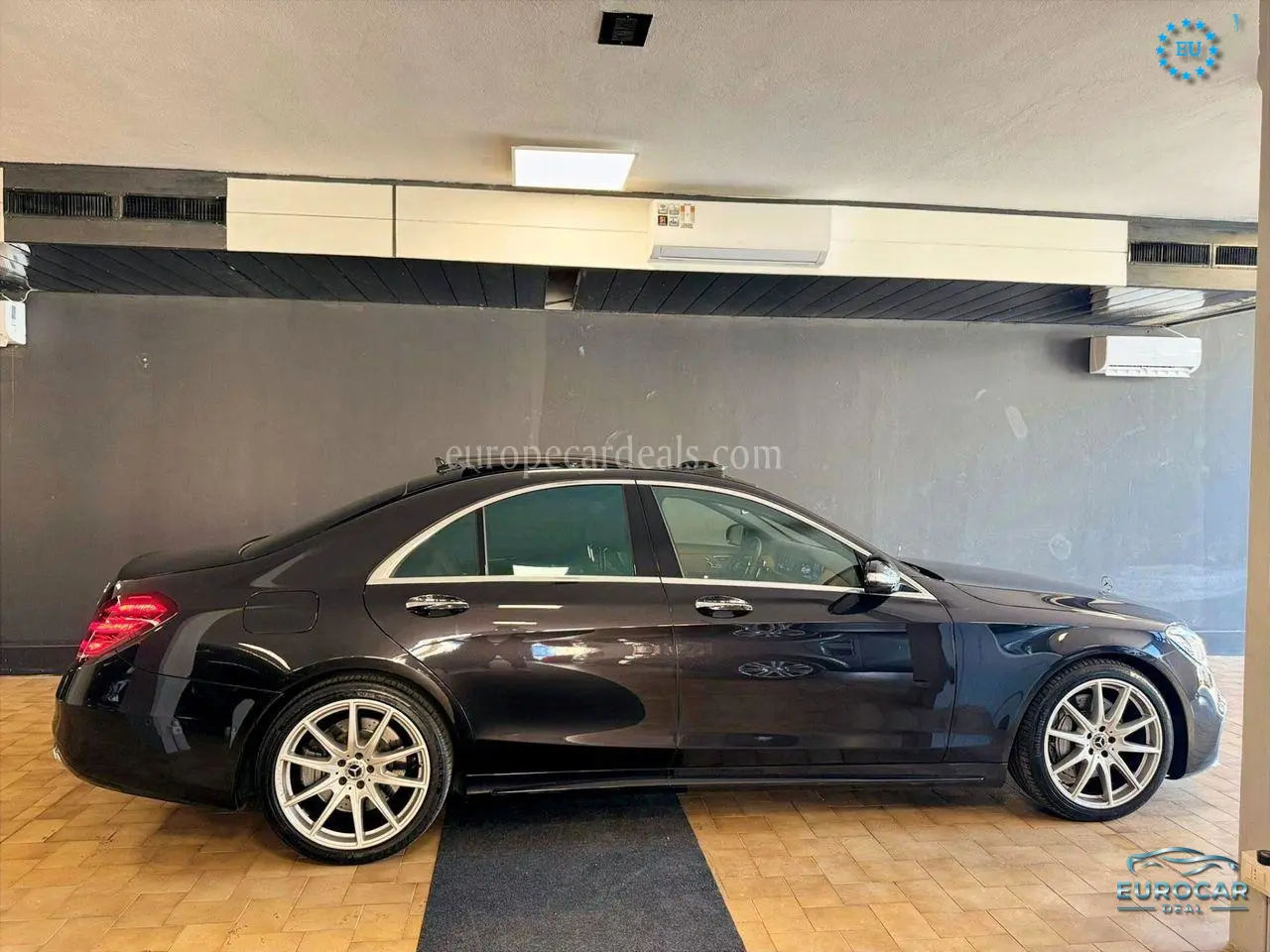 Mercedes-Benz S 560