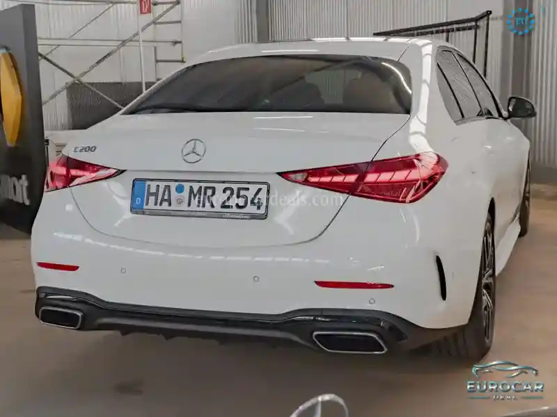 Mercedes-Benz C 200