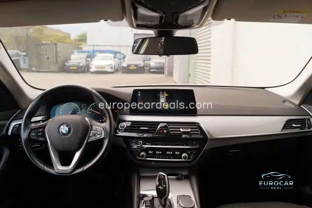 BMW 520