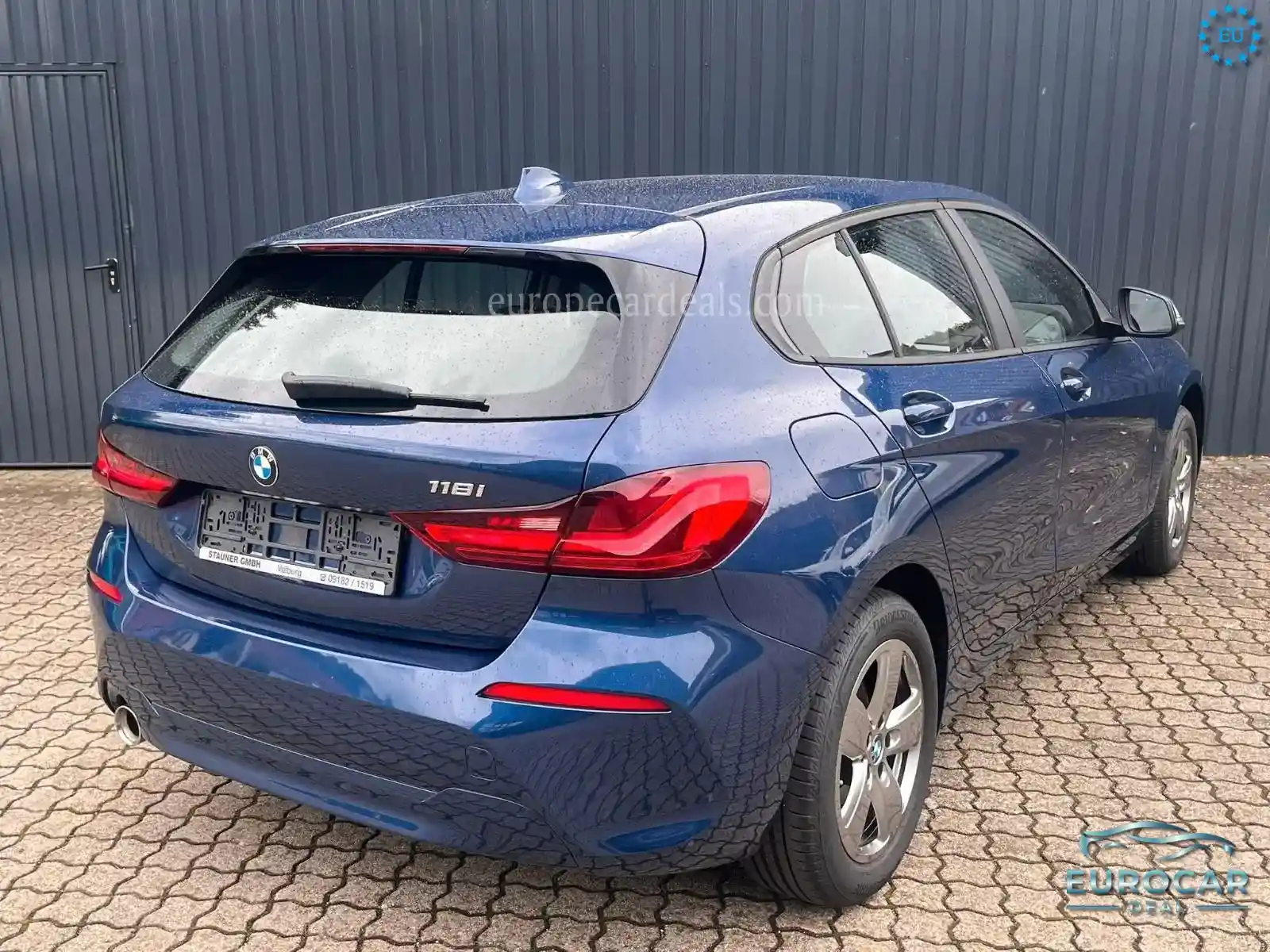 BMW 118