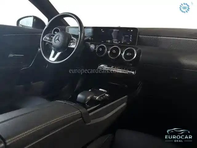 Mercedes-Benz CLA 200 Shooting Brake
