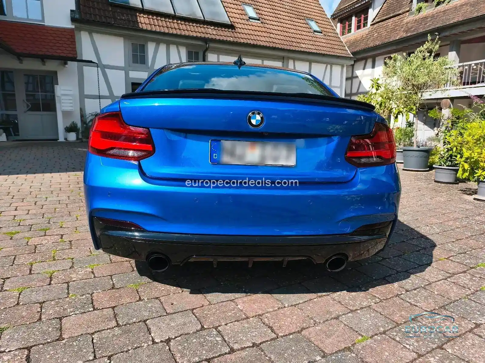 BMW M240i