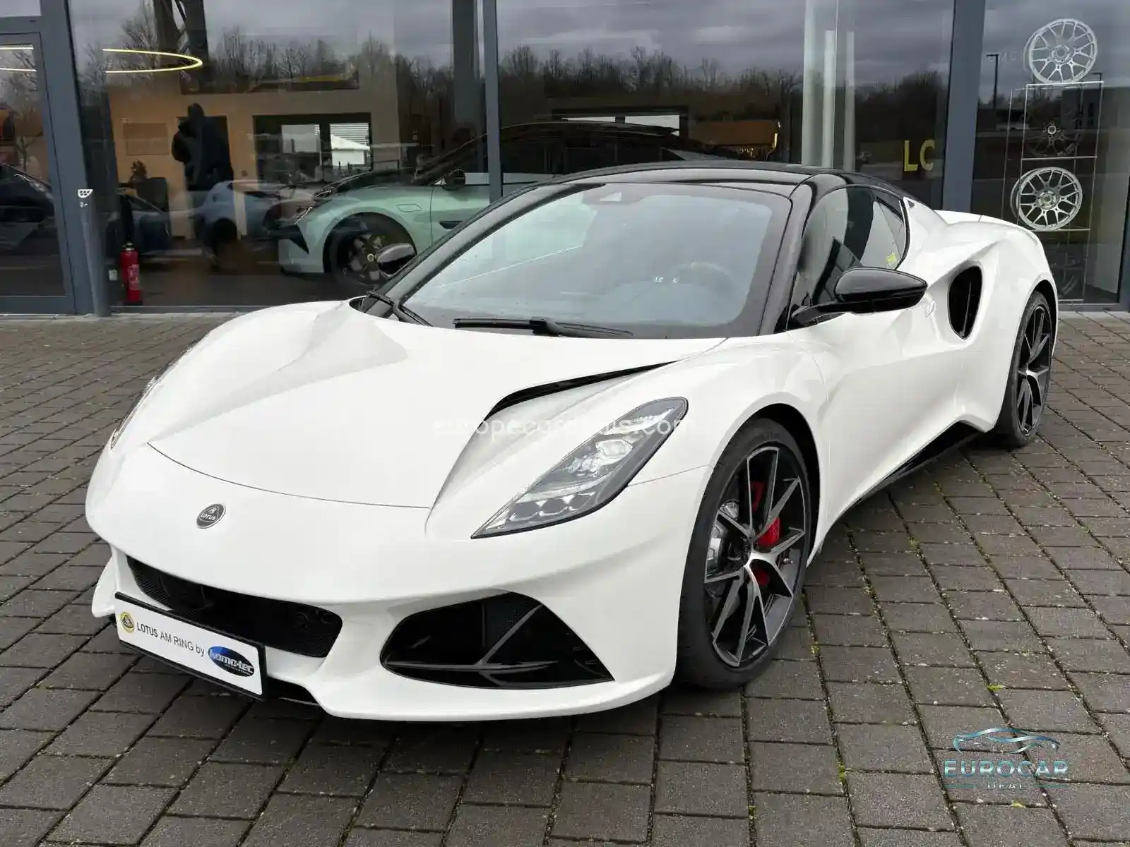 Lotus Emira