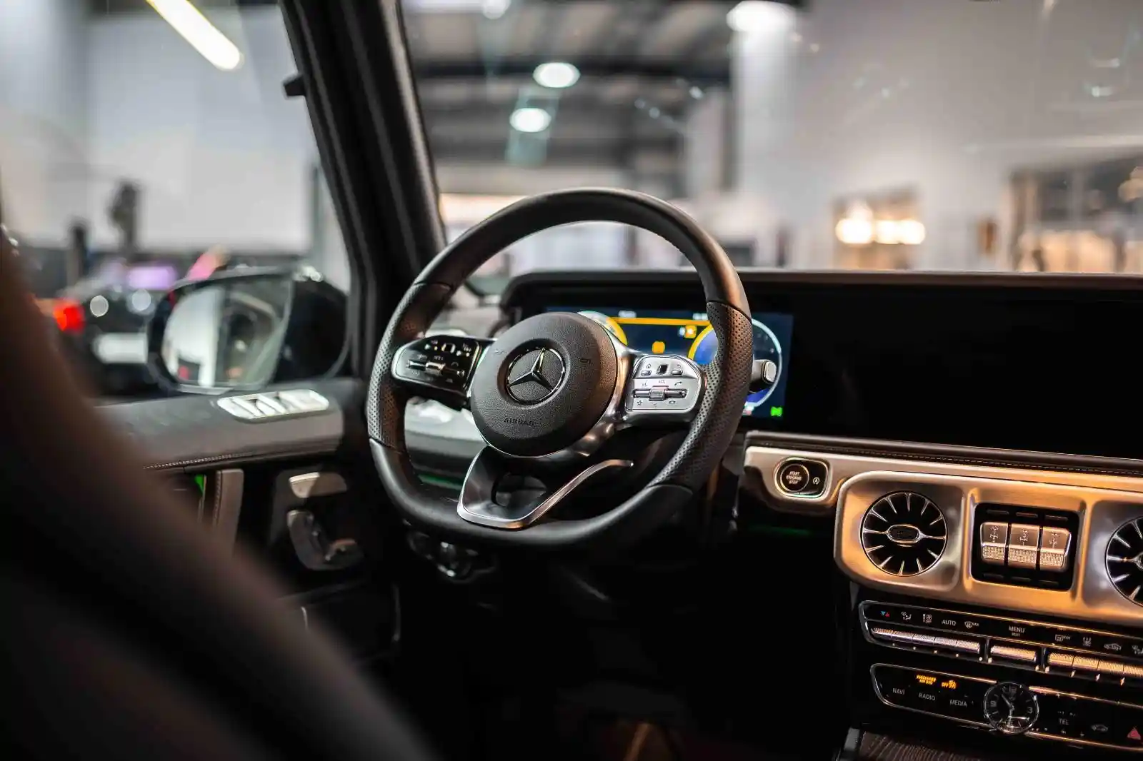 Mercedes-Benz G 500
