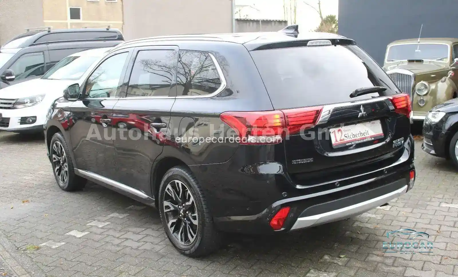 Mitsubishi Plug-in Hybrid Outlander