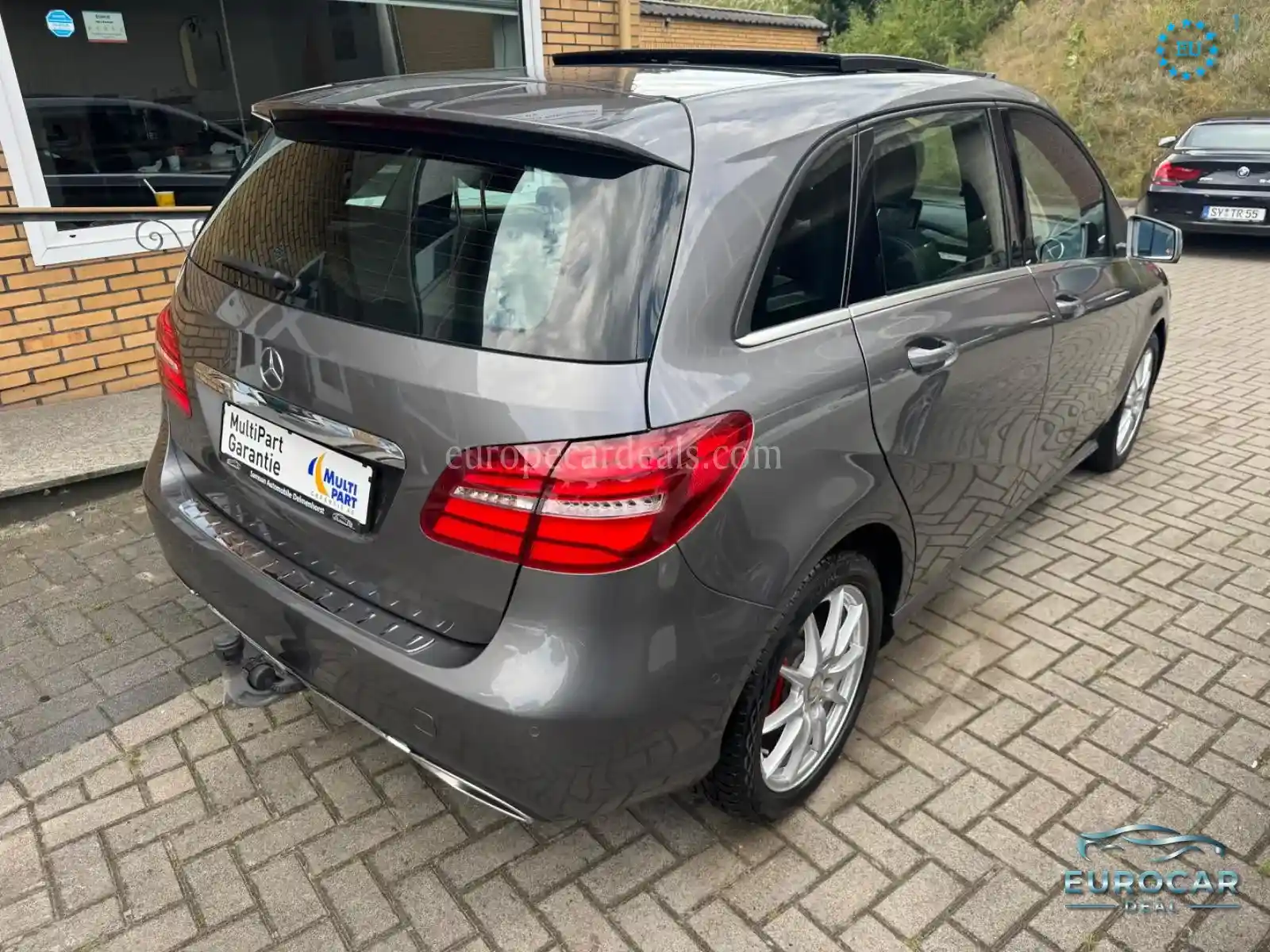 Mercedes-Benz B 200
