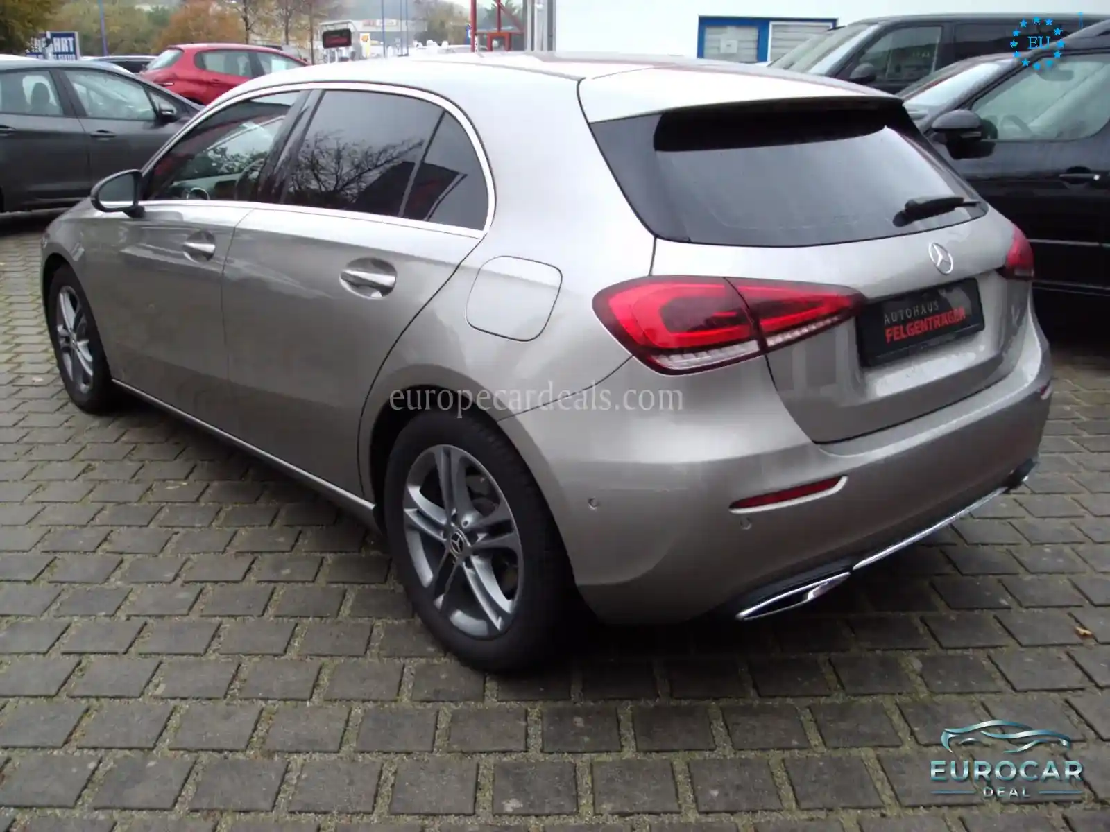 Mercedes-Benz A 220