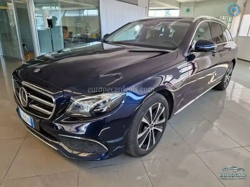 Mercedes-Benz E 300