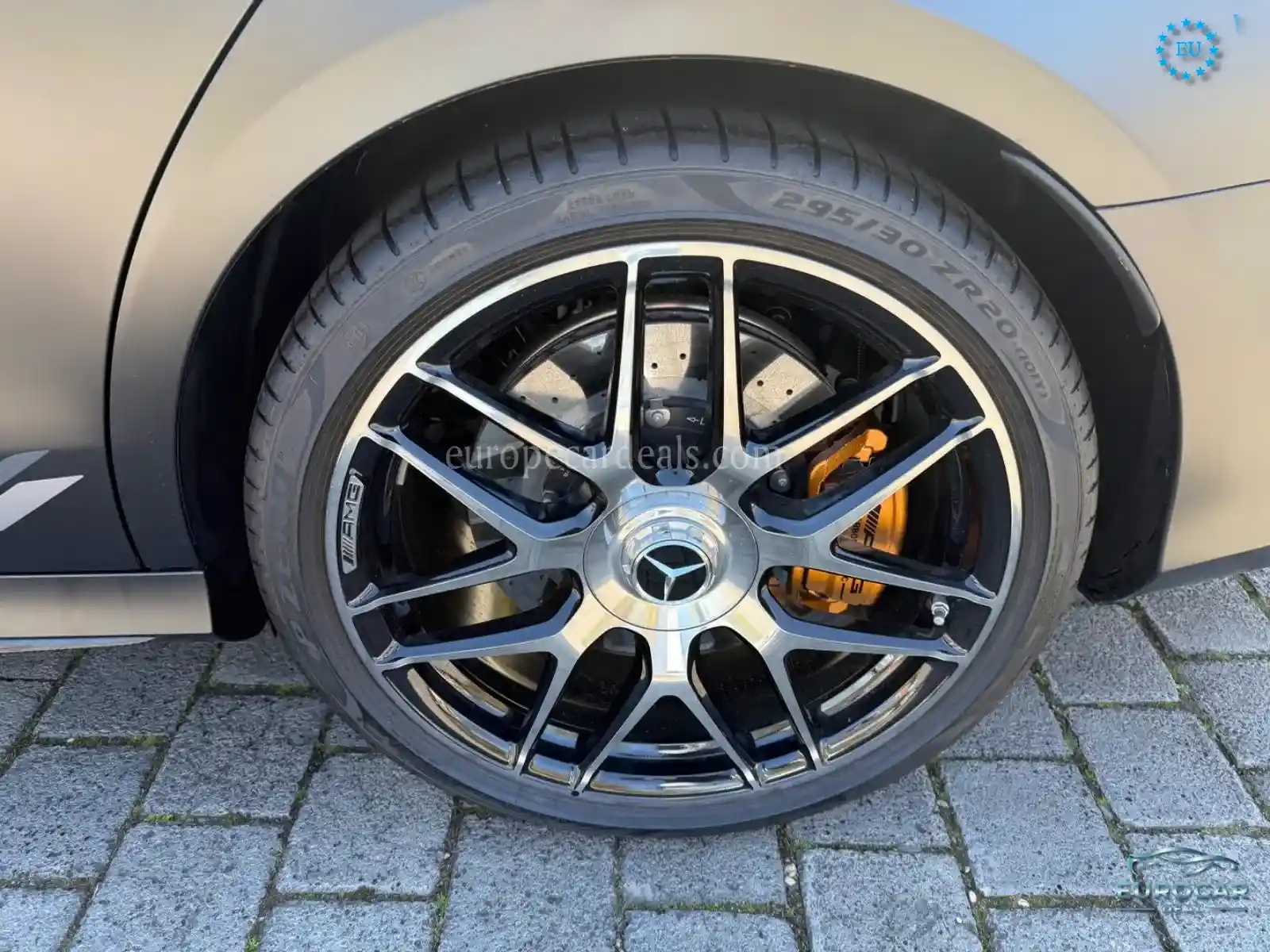 Mercedes-Benz E 63 AMG