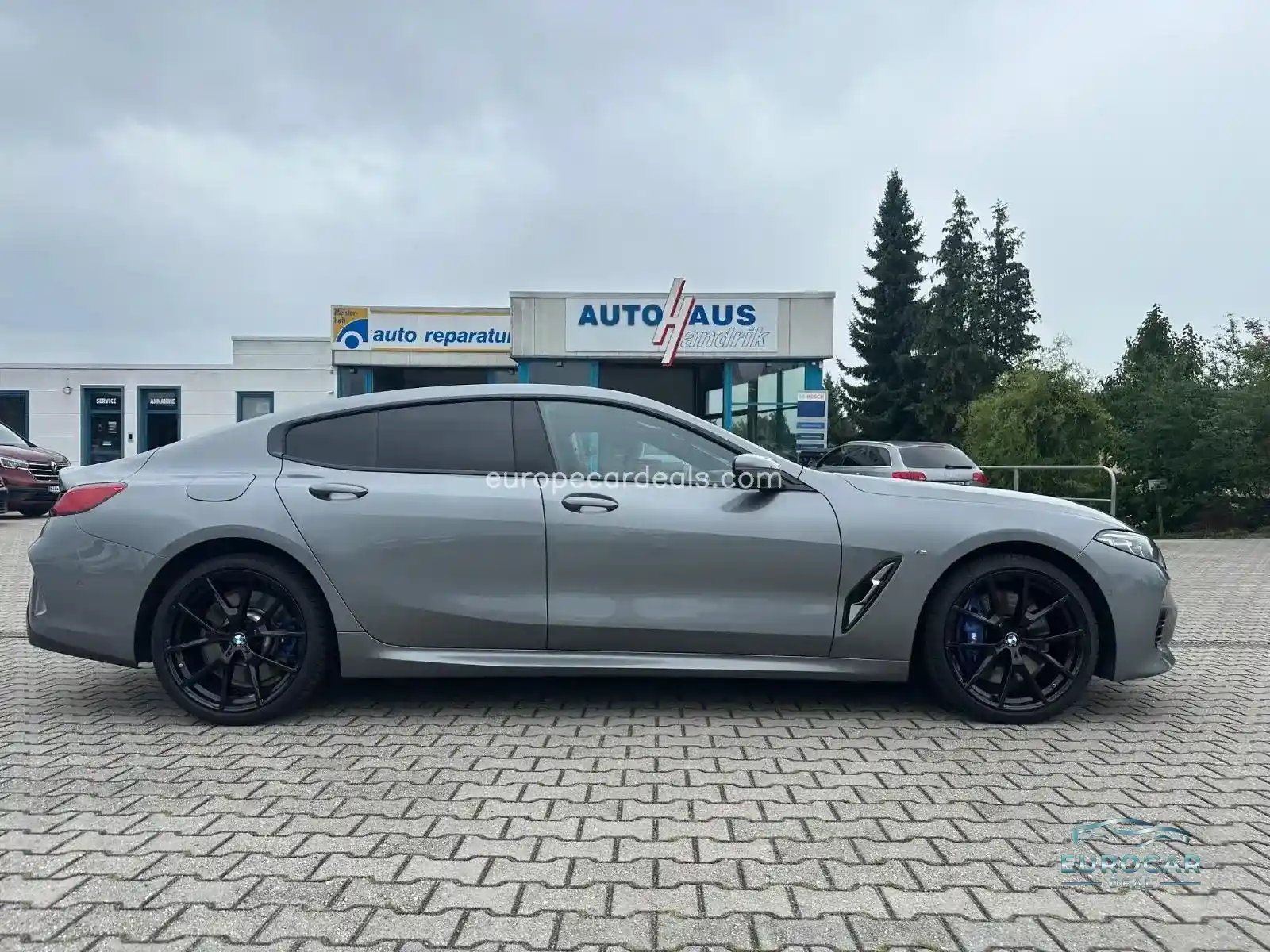 BMW 840