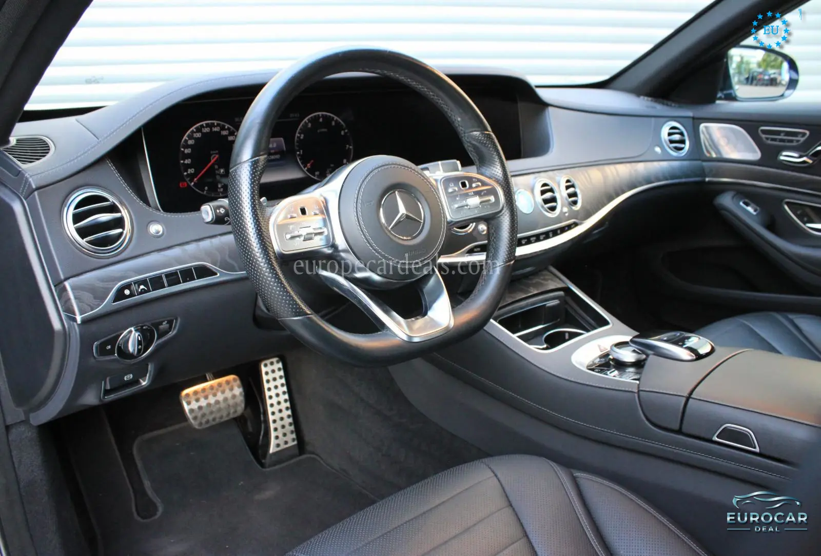 Mercedes-Benz S 560