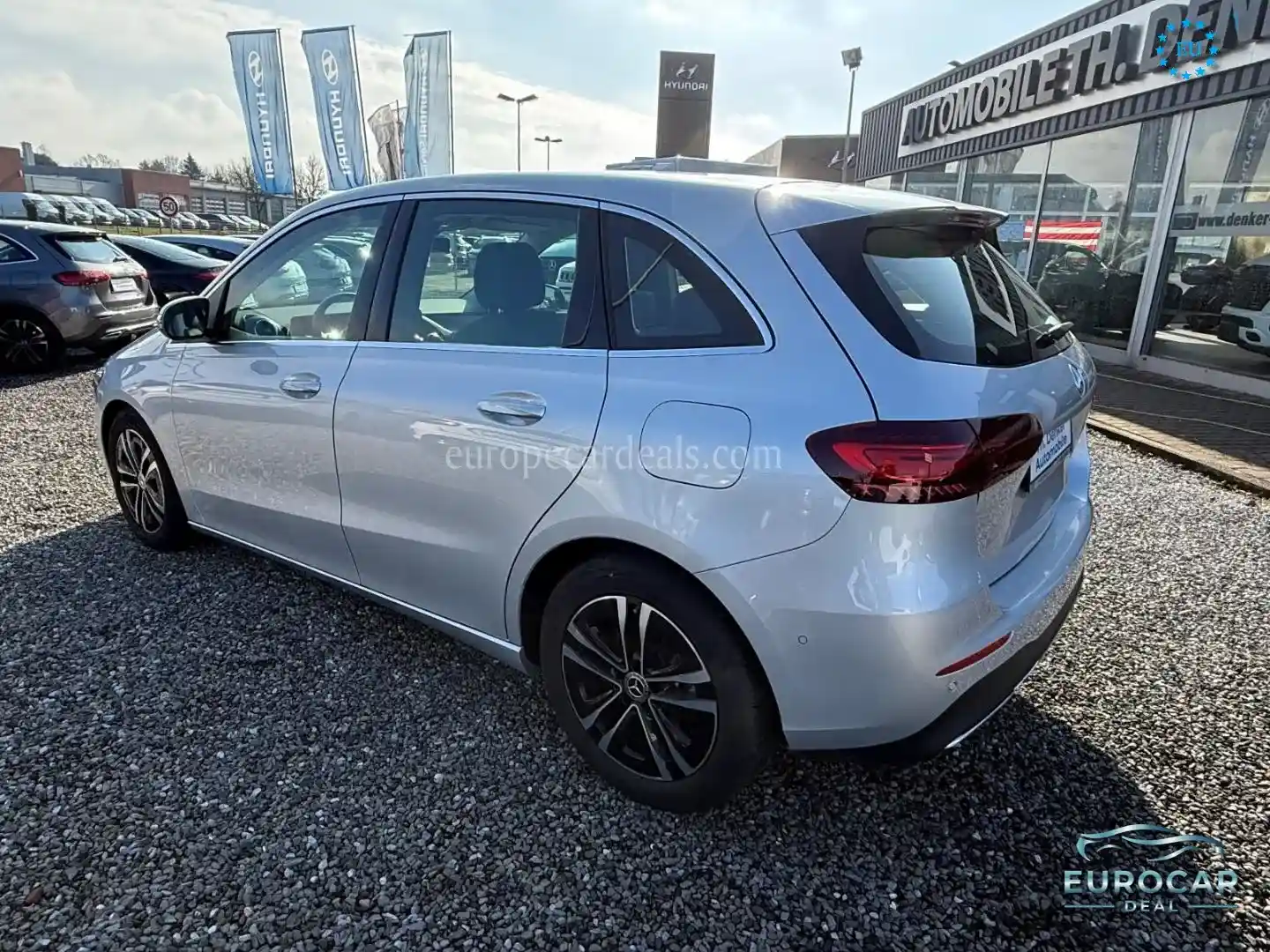 Mercedes-Benz B 200